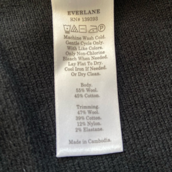 Everlane Cotton–Merino Short-Sleeve Cardigan black, size XL - Picture 8 of 8